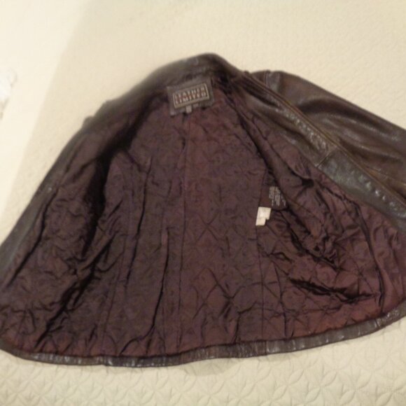 Awesome leather jacket in sz S/CH Great condition by Leather Limited - Picture 12 of 13